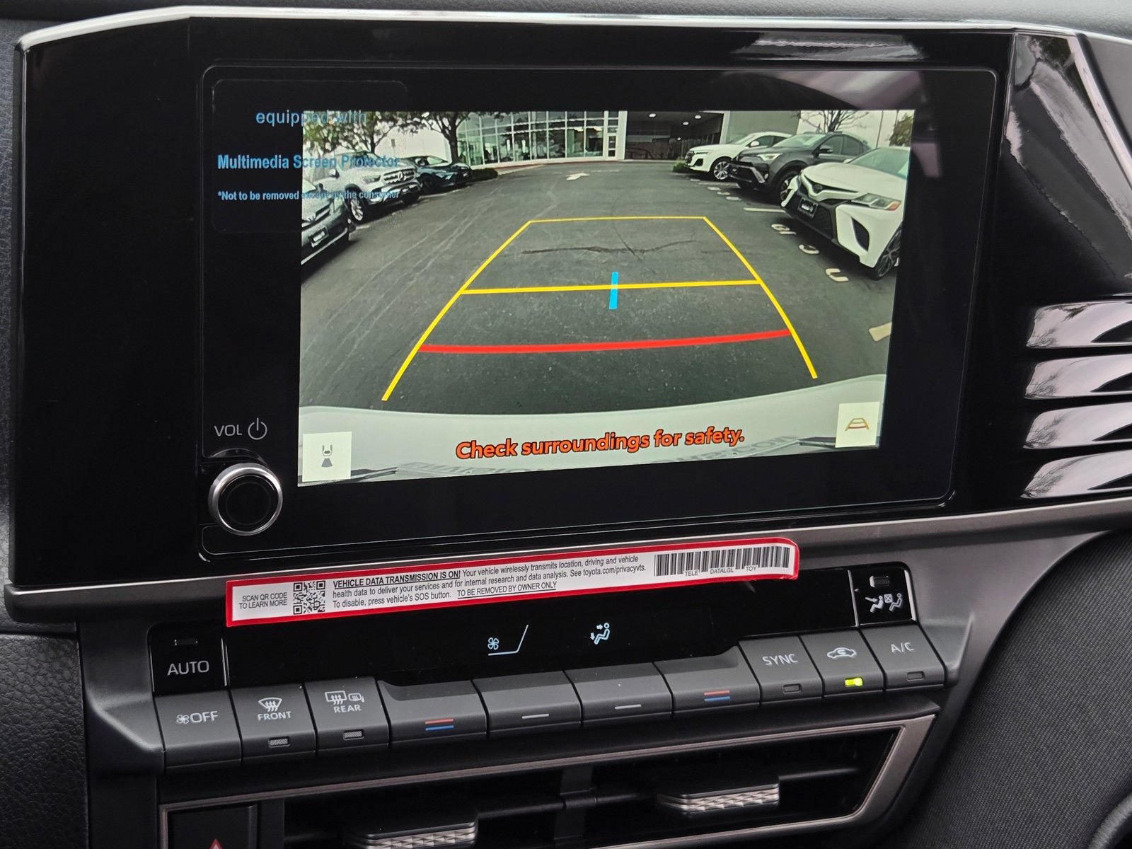 Certified 2026 Toyota Camry Hybrid FWD image 14
