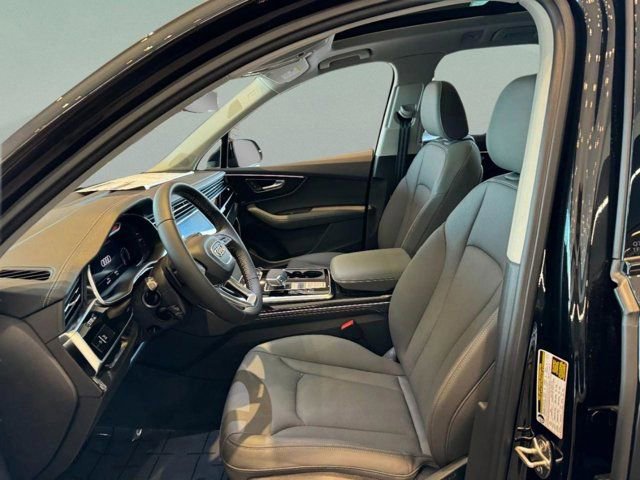 New 2026 Audi Q7 3.0T Premium Plus AWD/4WD image 29