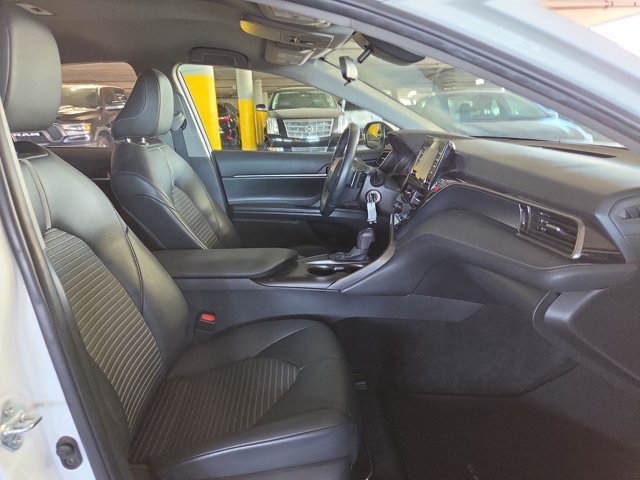 Used 2021 Toyota Camry SE w/ Carpet Mat Package (TMS) FWD image 19