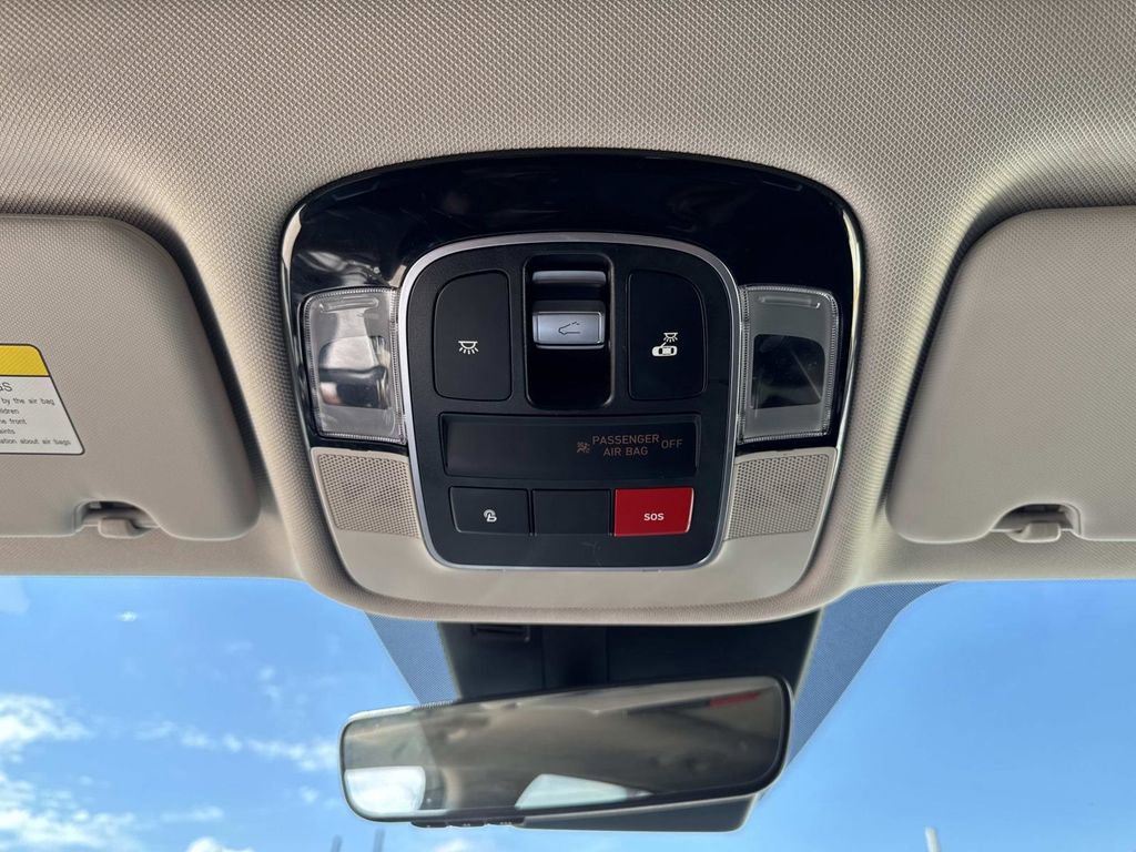 Used 2023 Hyundai Tucson Limited image 48