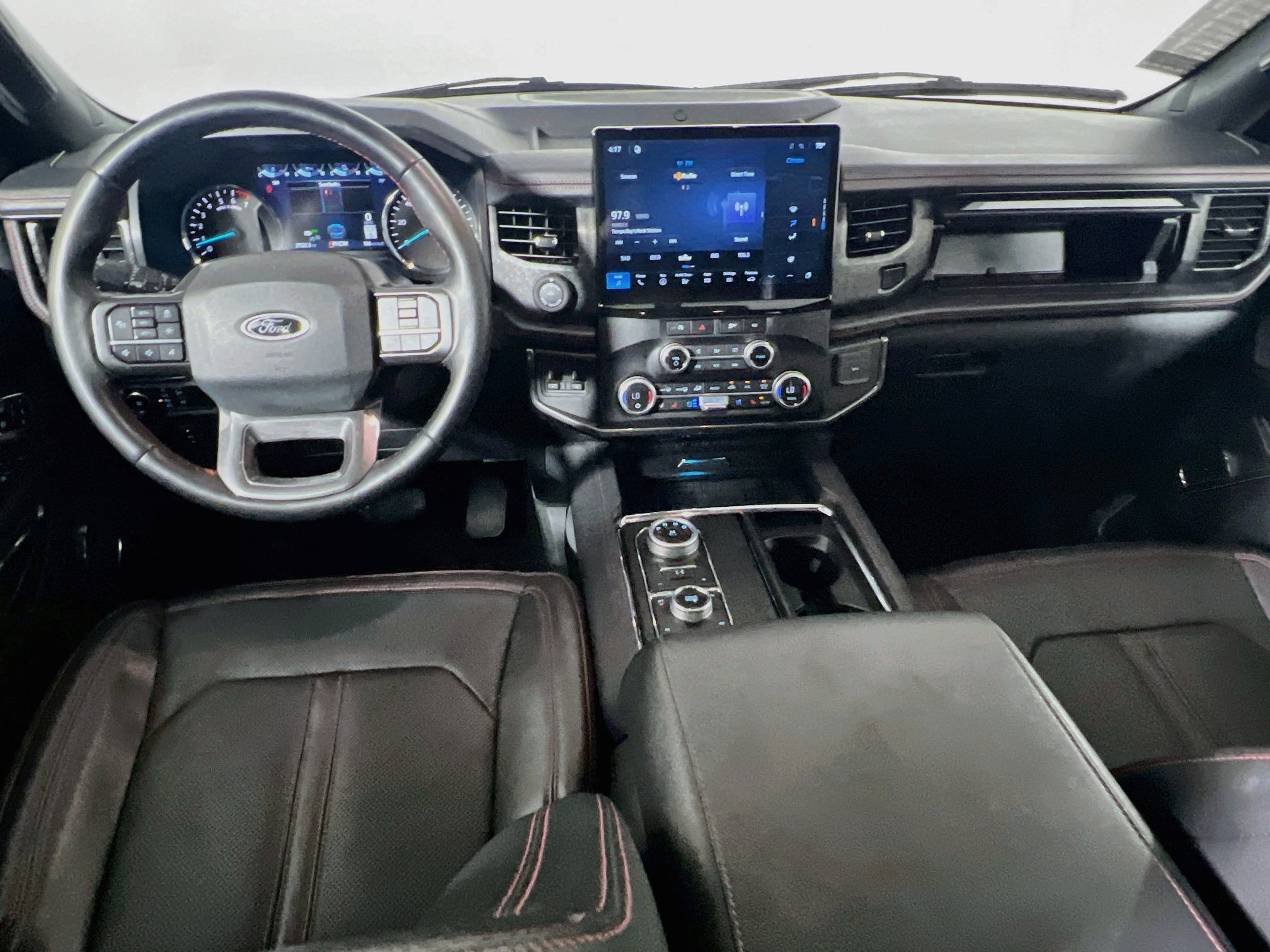 Used 2023 Ford Expedition Limited AWD/4WD image 29