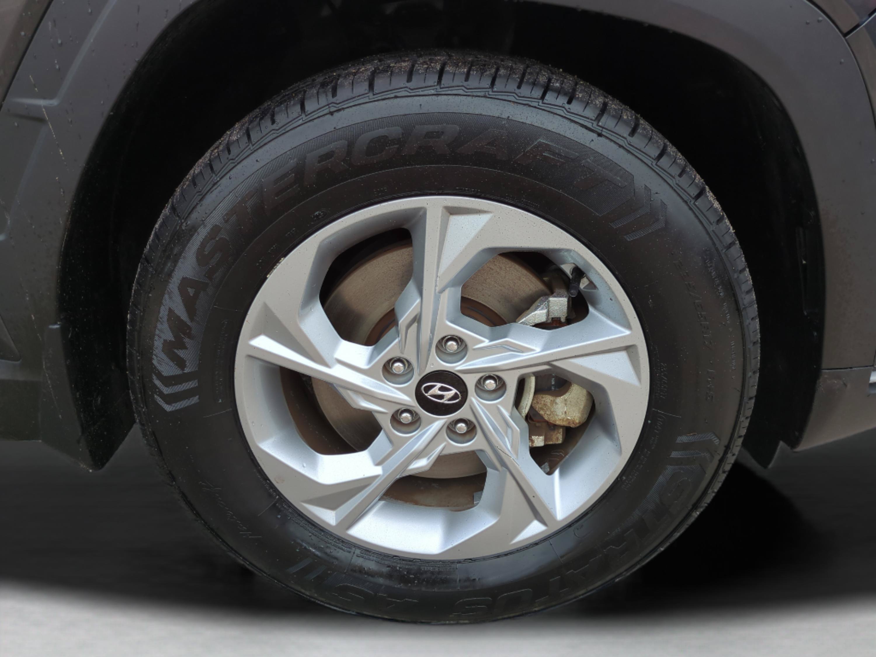Certified 2024 Hyundai Tucson SE FWD image 24