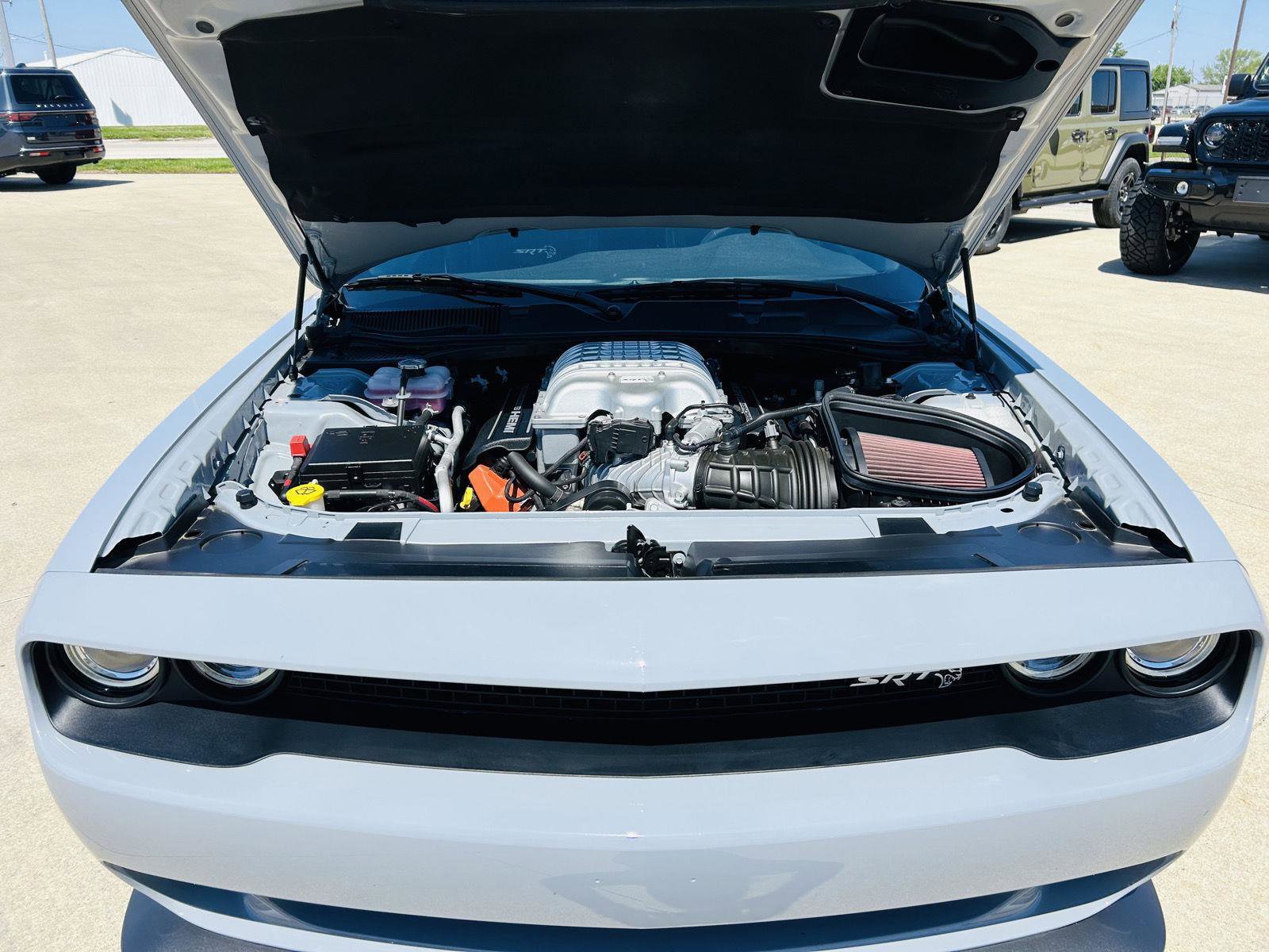 Used 2021 Dodge Challenger SRT Hellcat RWD image 37