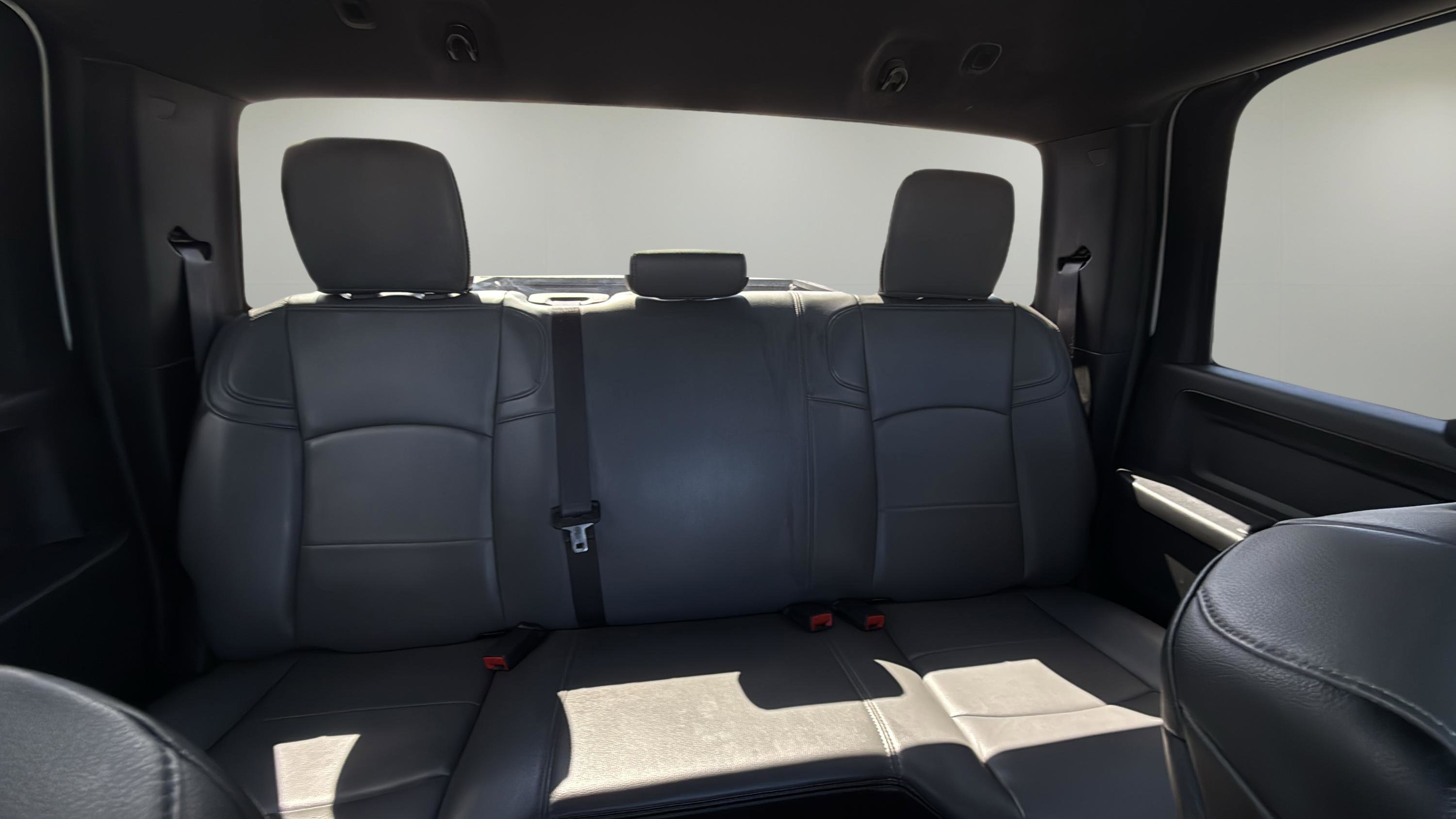 Used 2023 RAM 3500 Tradesman w/ Chrome Appearance Group image 21