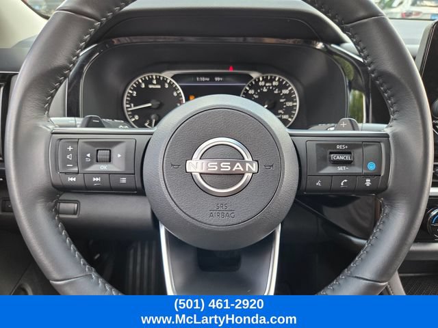 Used 2025 Nissan Pathfinder SV AWD/4WD image 29