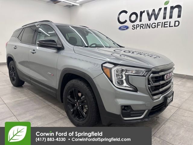 Used 2023 GMC Terrain AT4 image 6