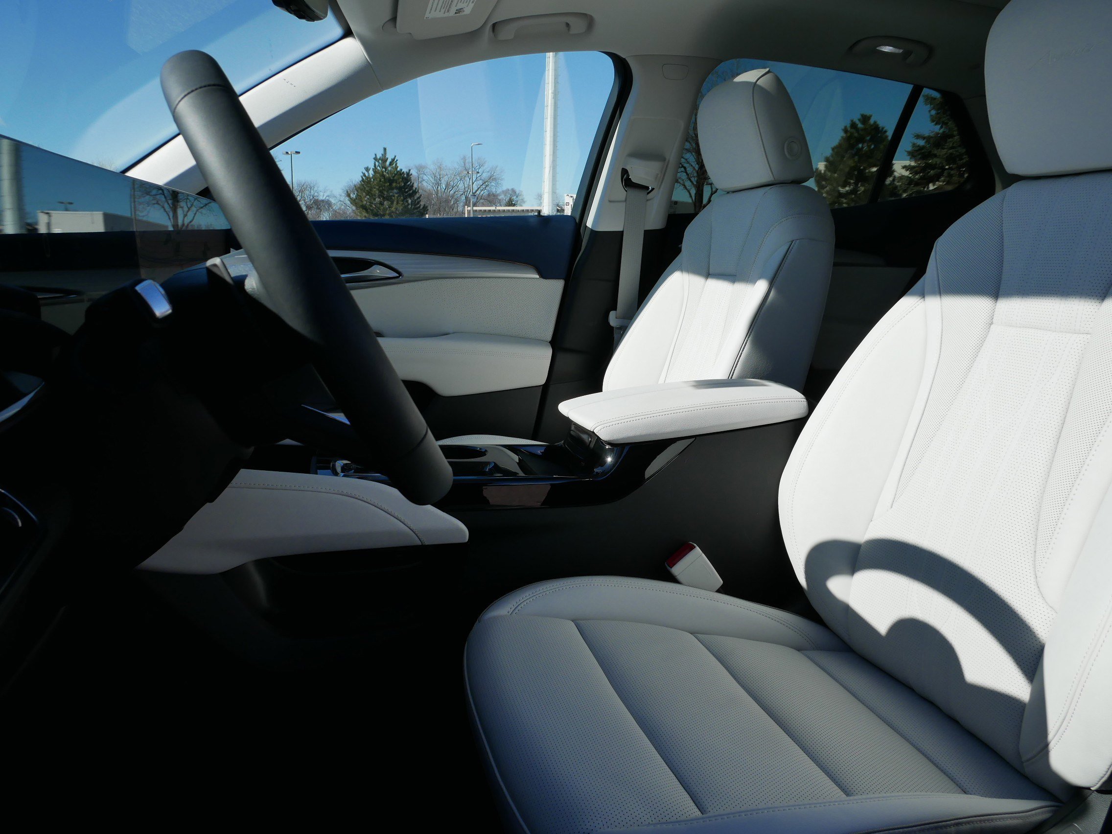 New 2026 Buick Envision Avenir image 4