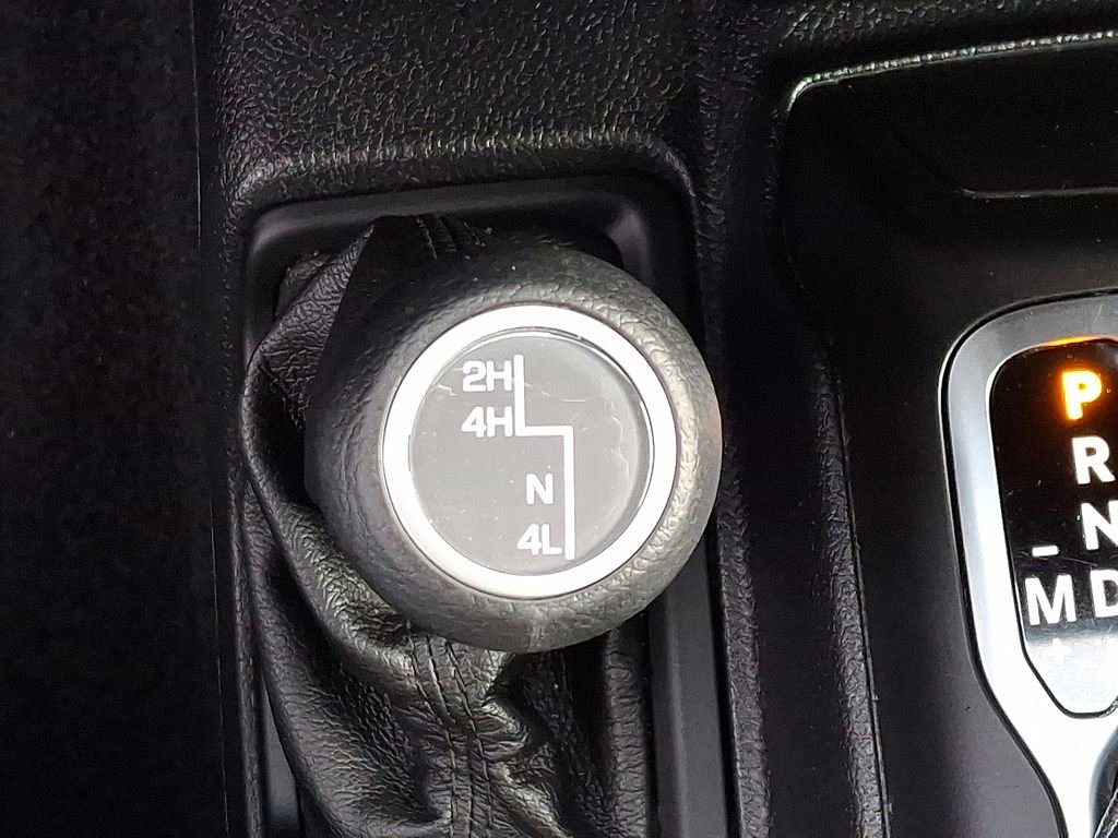 Used 2020 Jeep Wrangler Unlimited Sport S image 28