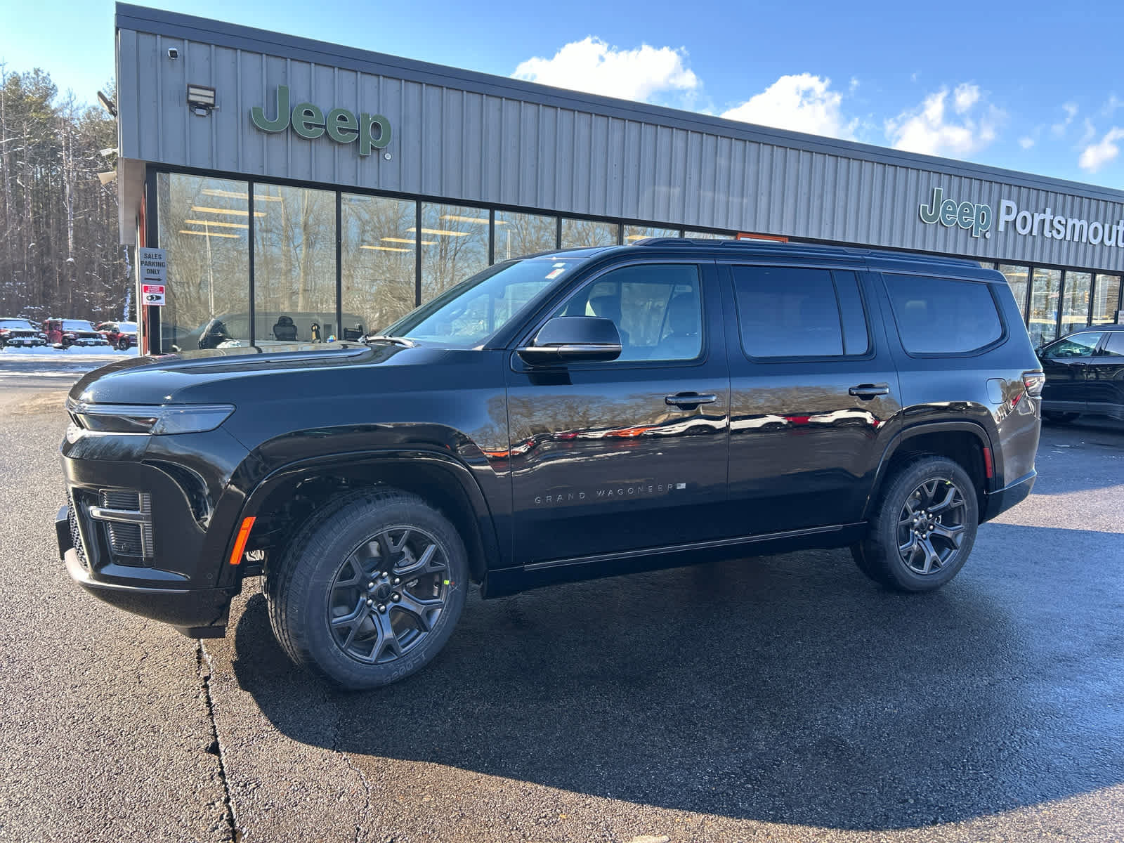 New 2026 Jeep Grand Wagoneer Limited w/ Premium Group II image 9