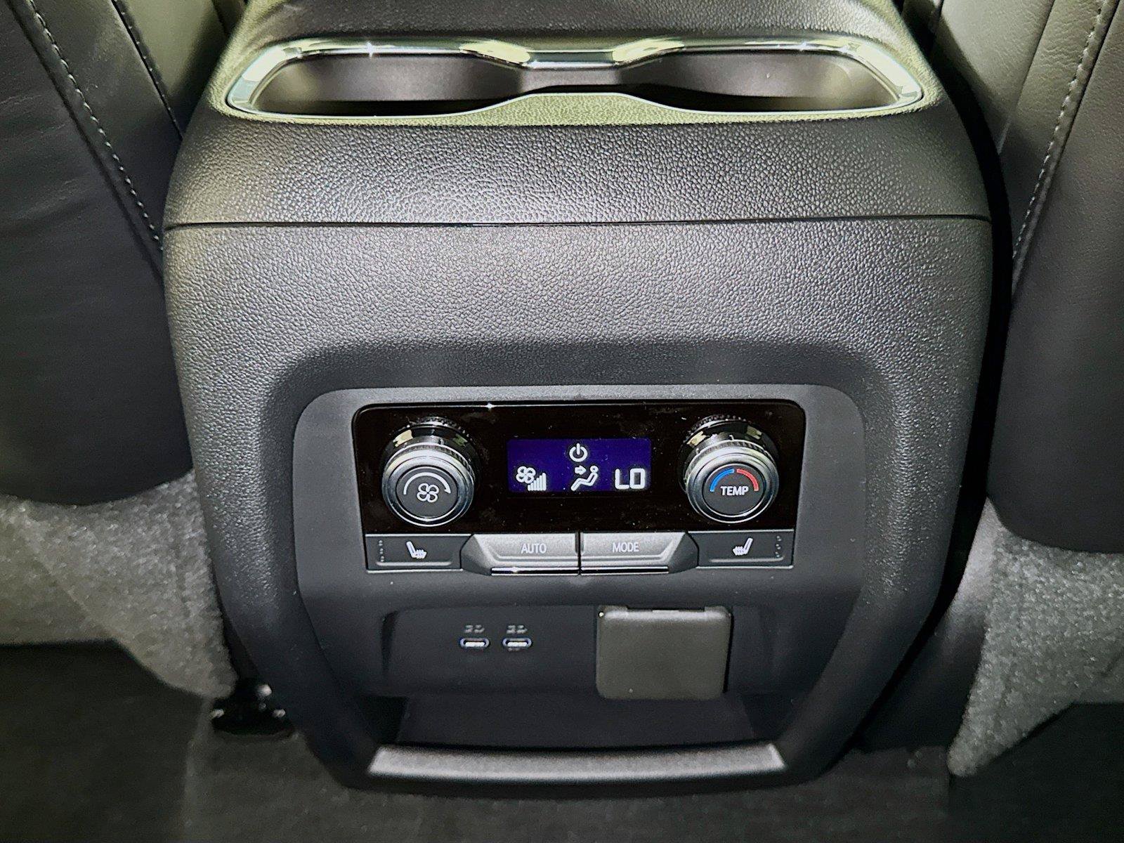 New 2026 GMC Acadia Denali Ultimate FWD image 14