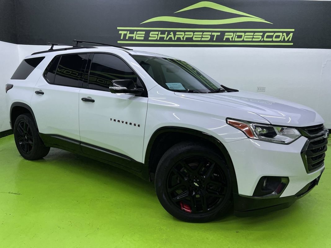 Used 2020 Chevrolet Traverse Premier w/ Redline Edition FWD image 1