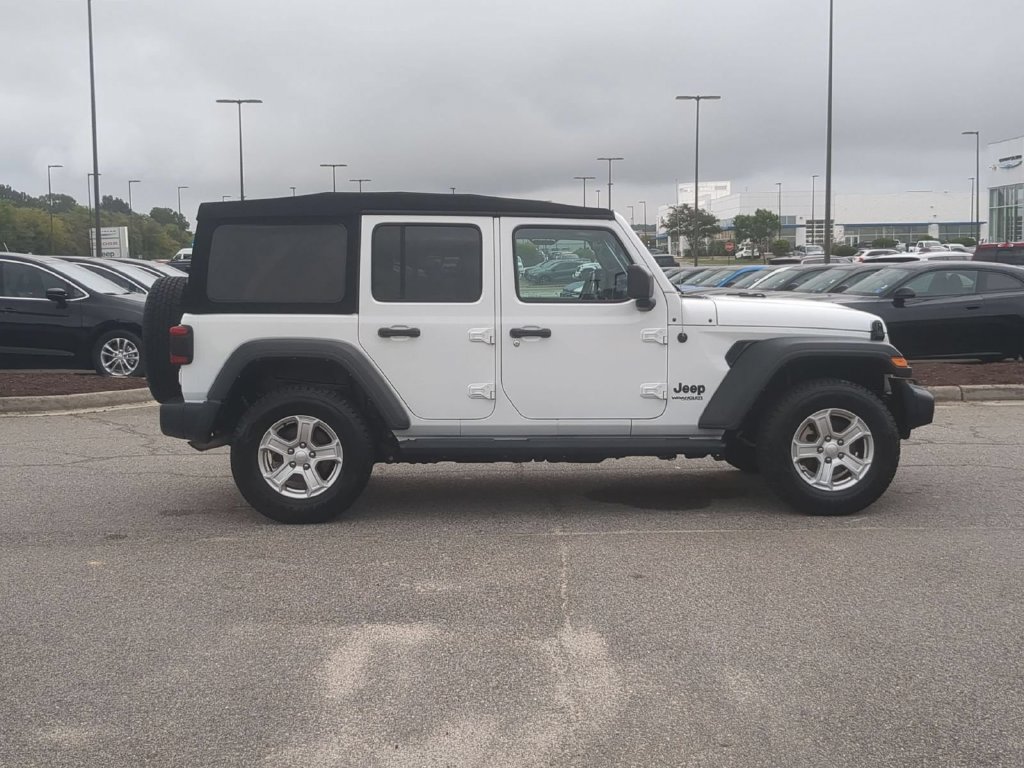Certified 2022 Jeep Wrangler Unlimited Sport AWD/4WD image 6
