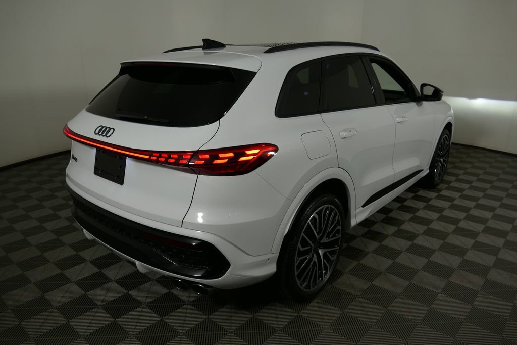 New 2026 Audi SQ5 Premium Plus image 29