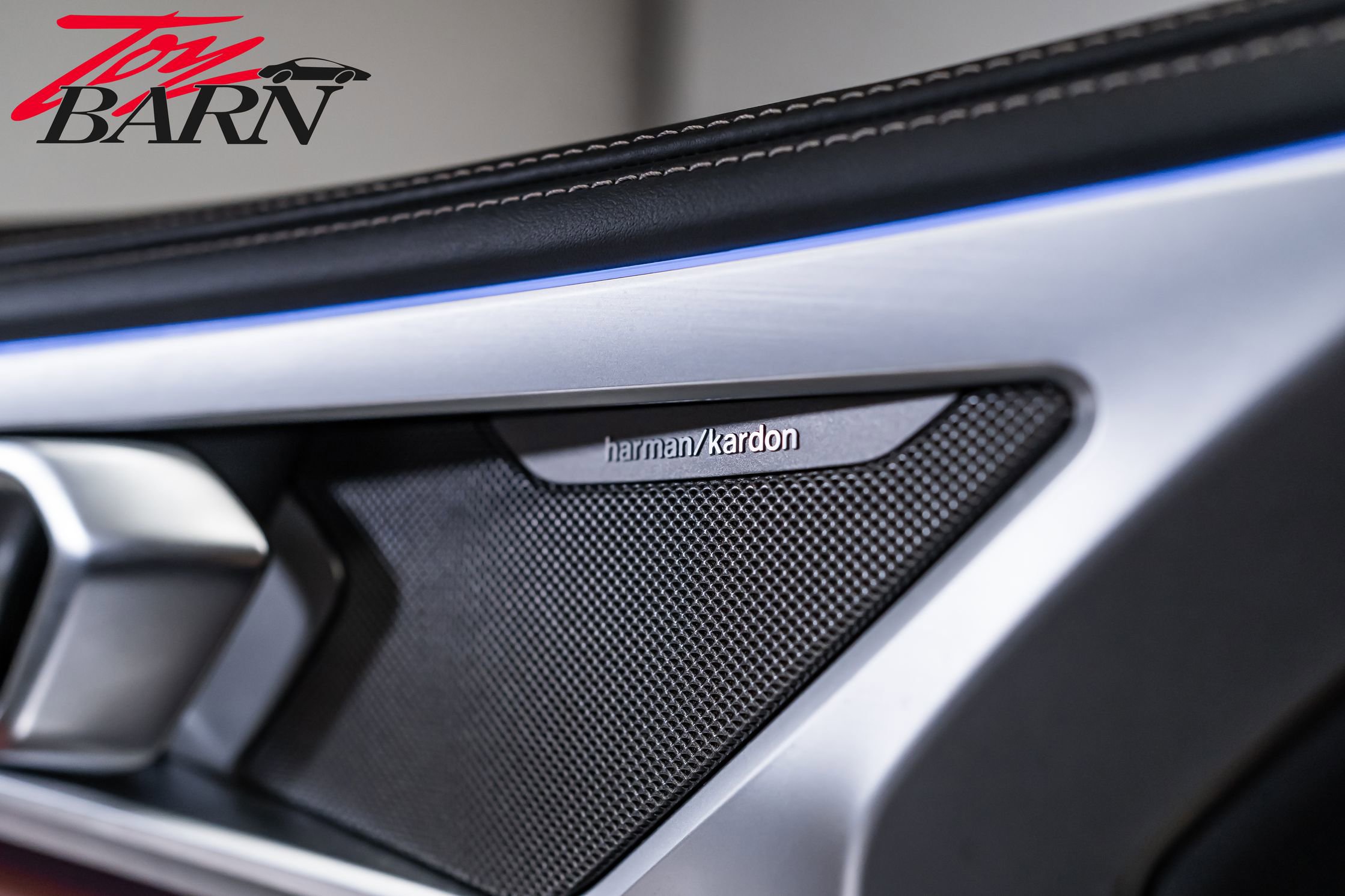 Used 2024 BMW M850i xDrive Convertible w/ M Carbon Exterior Package AWD/4WD image 32