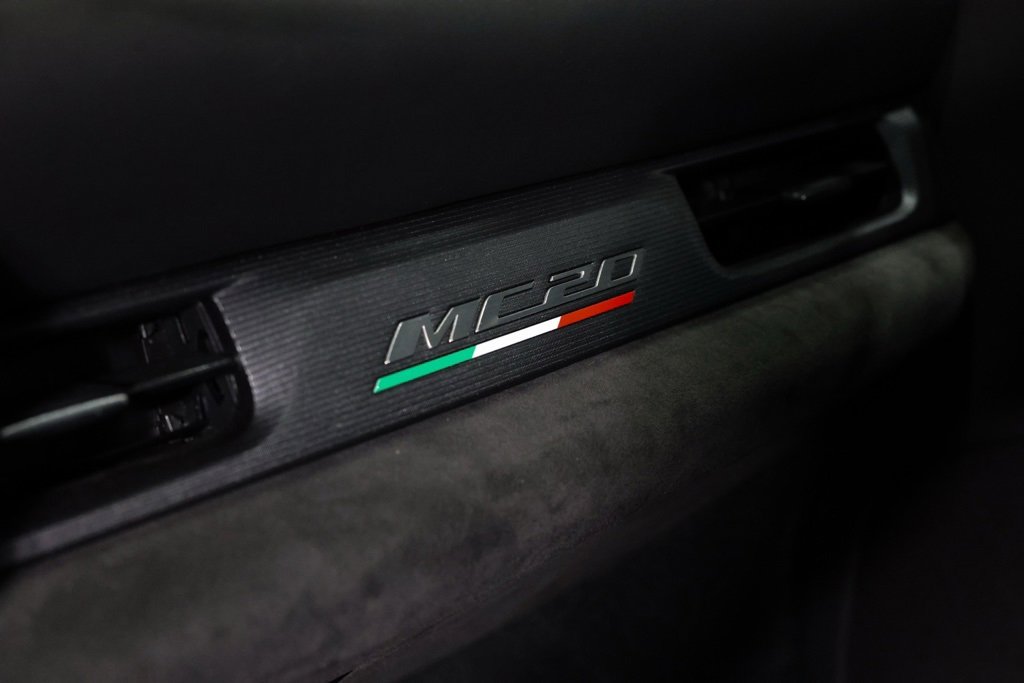 Used 2023 Maserati MC20 Coupe image 33