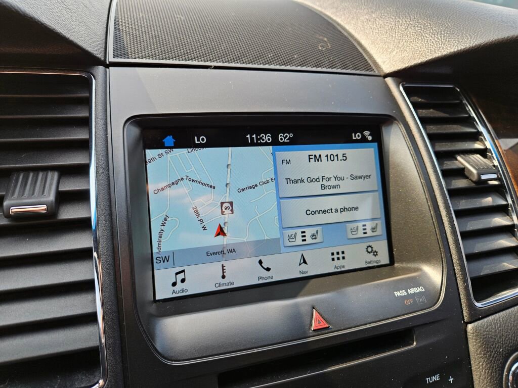 Used 2016 Ford Taurus Limited image 20