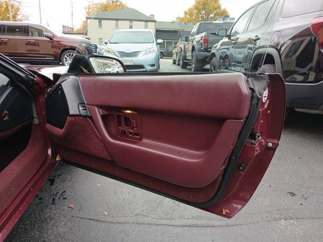 Used 1993 Chevrolet Corvette Convertible image 25