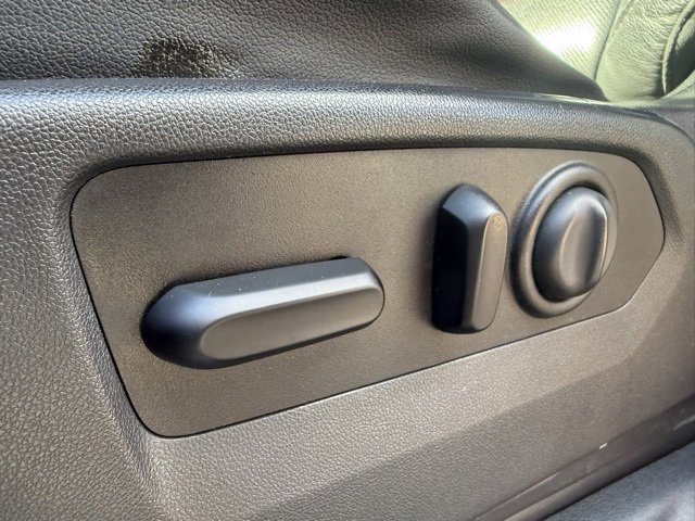 Used 2019 Chevrolet Silverado 1500 LTZ w/ LTZ Plus Package image 17