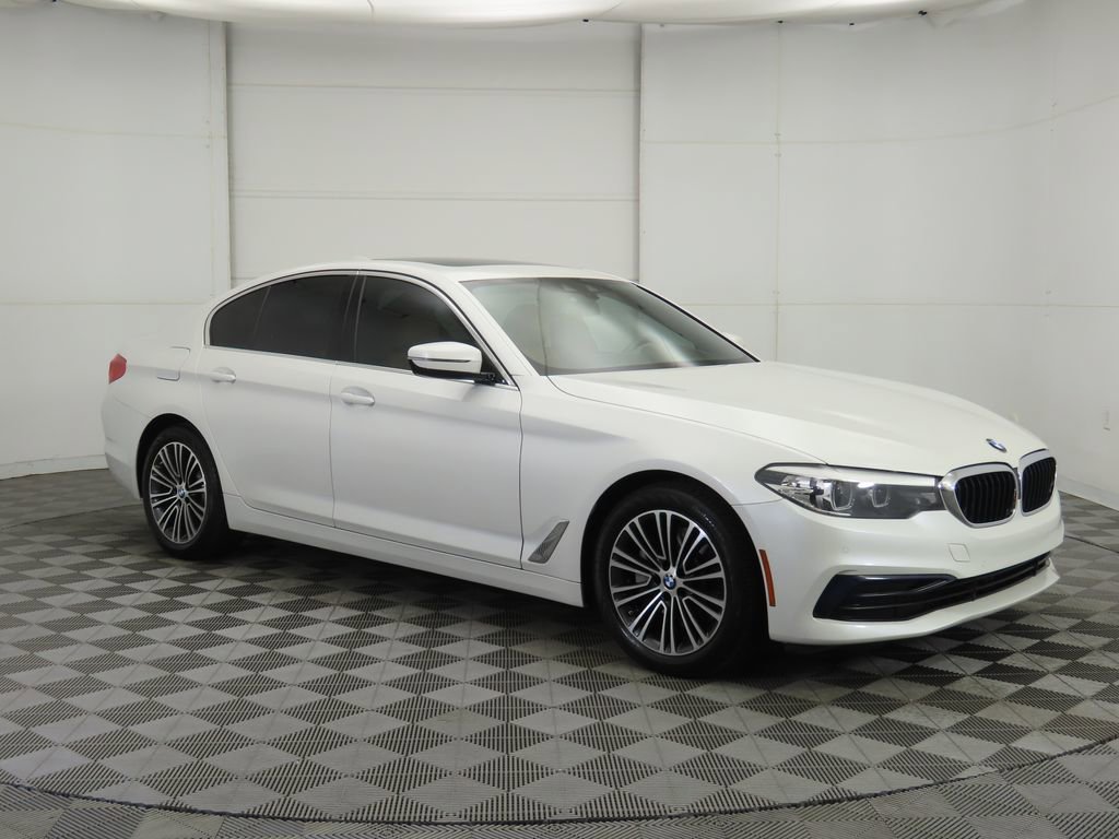 Used 2019 BMW 530i xDrive 530i xDrive w/ Convenience Package image 3