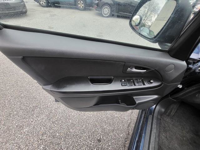 Used 2008 Suzuki SX4 Sport image 16