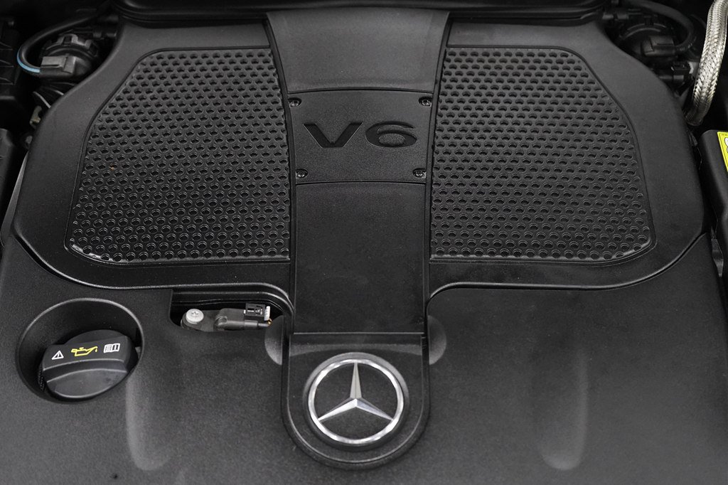 Used 2014 Mercedes-Benz E 350 Sedan w/ Premium 1 Package image 36