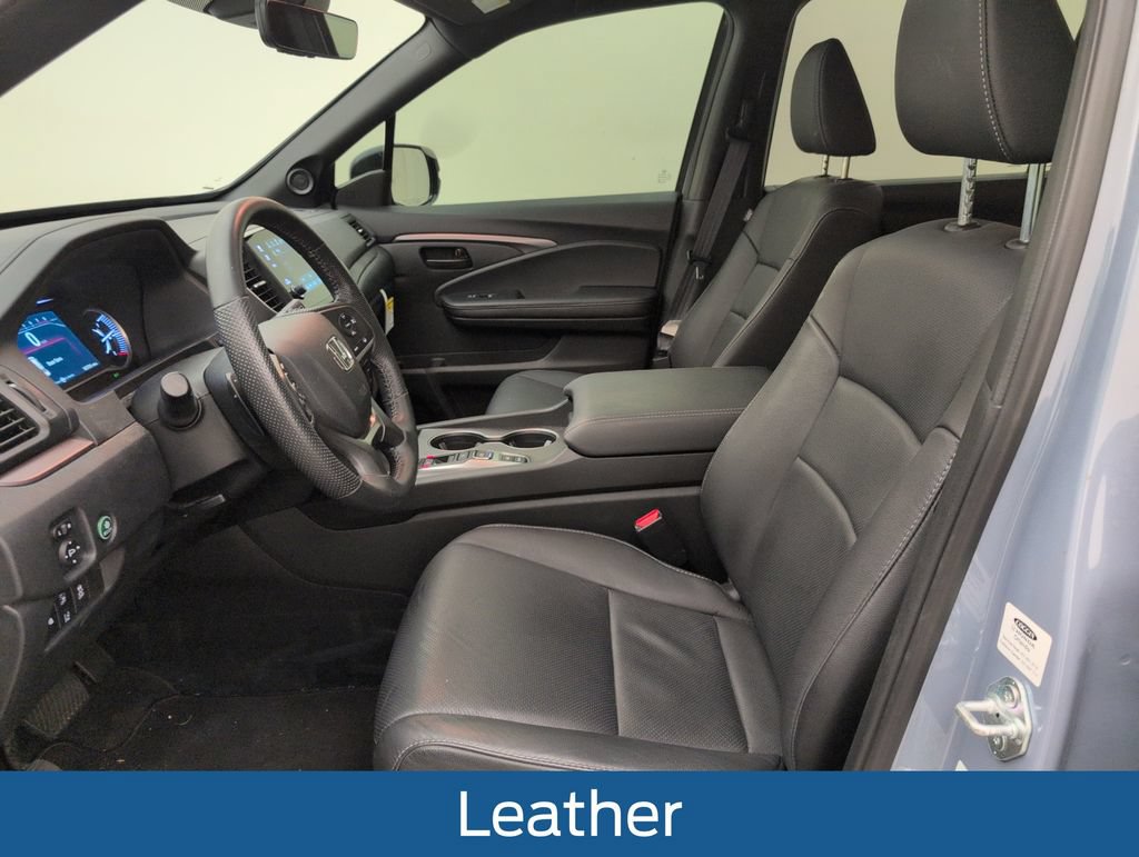 Used 2024 Honda Passport EX-L image 4