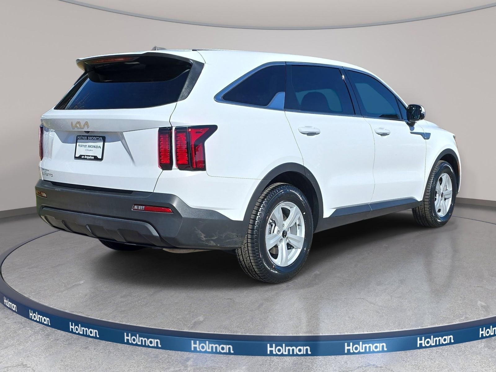 Used 2023 Kia Sorento LX image 7