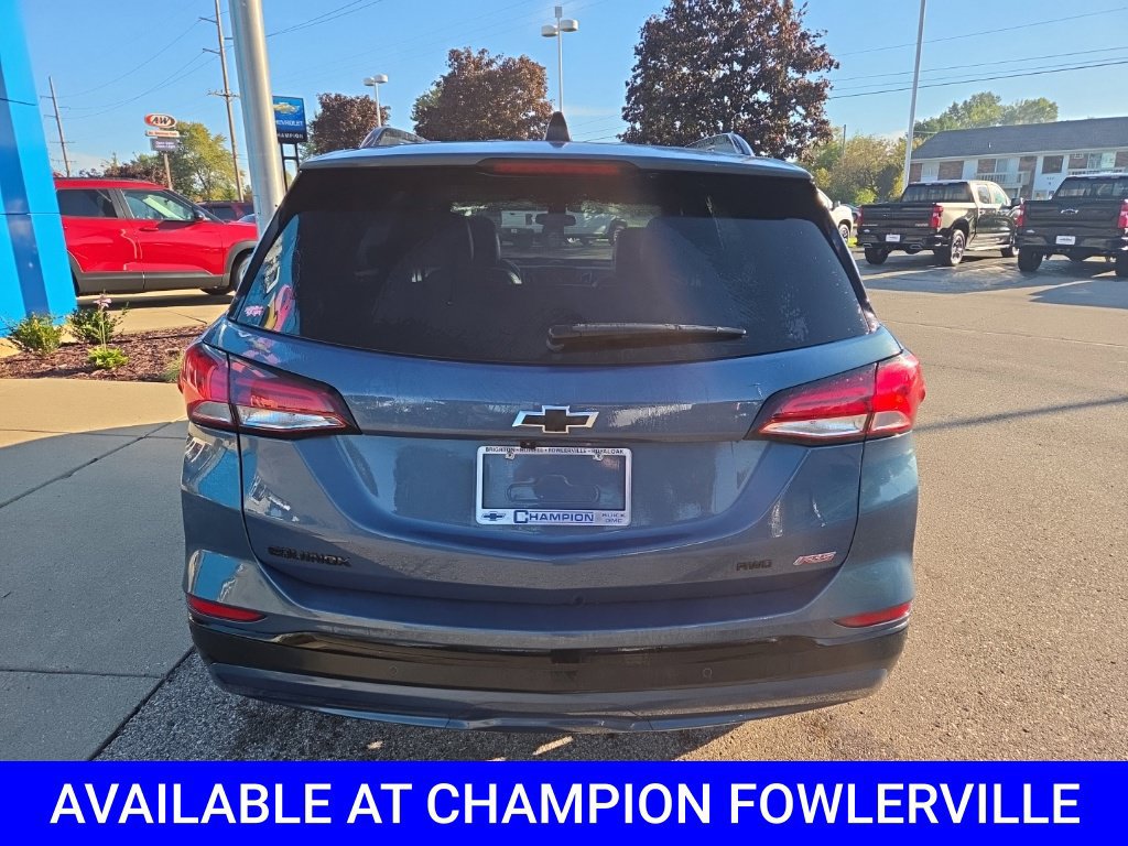 Used 2024 Chevrolet Equinox RS w/ LPO, Floor Liner Package AWD/4WD image 4