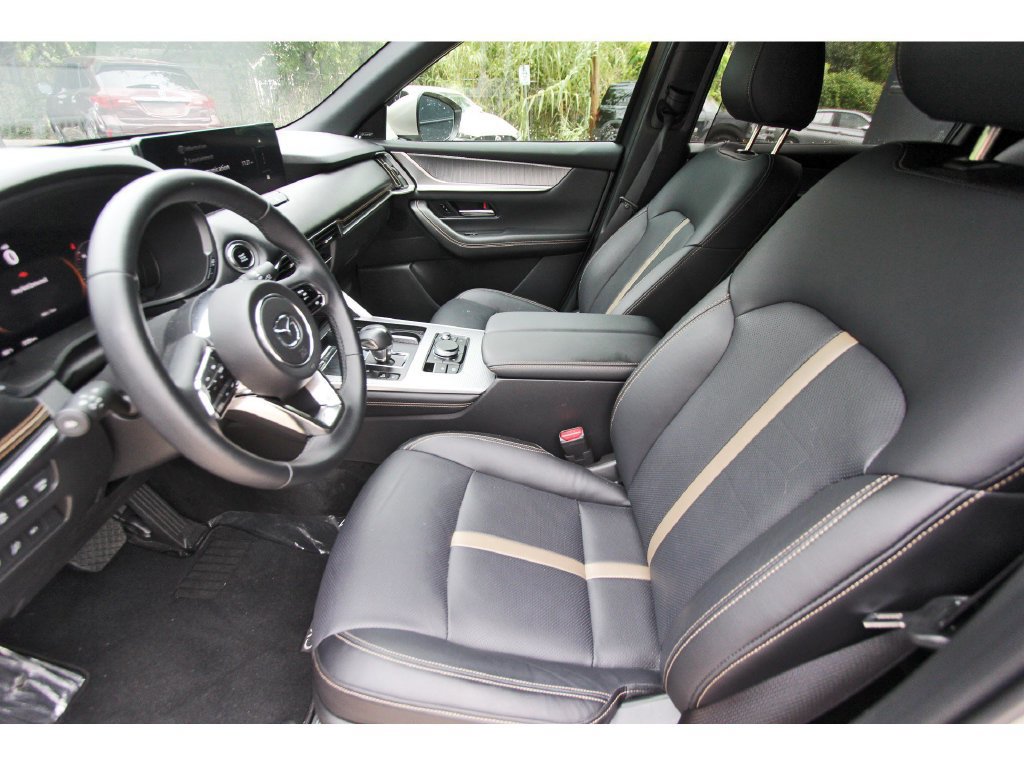 Certified 2026 MAZDA CX-90 3.3 Turbo w/ Premium Plus Pkg AWD/4WD image 14