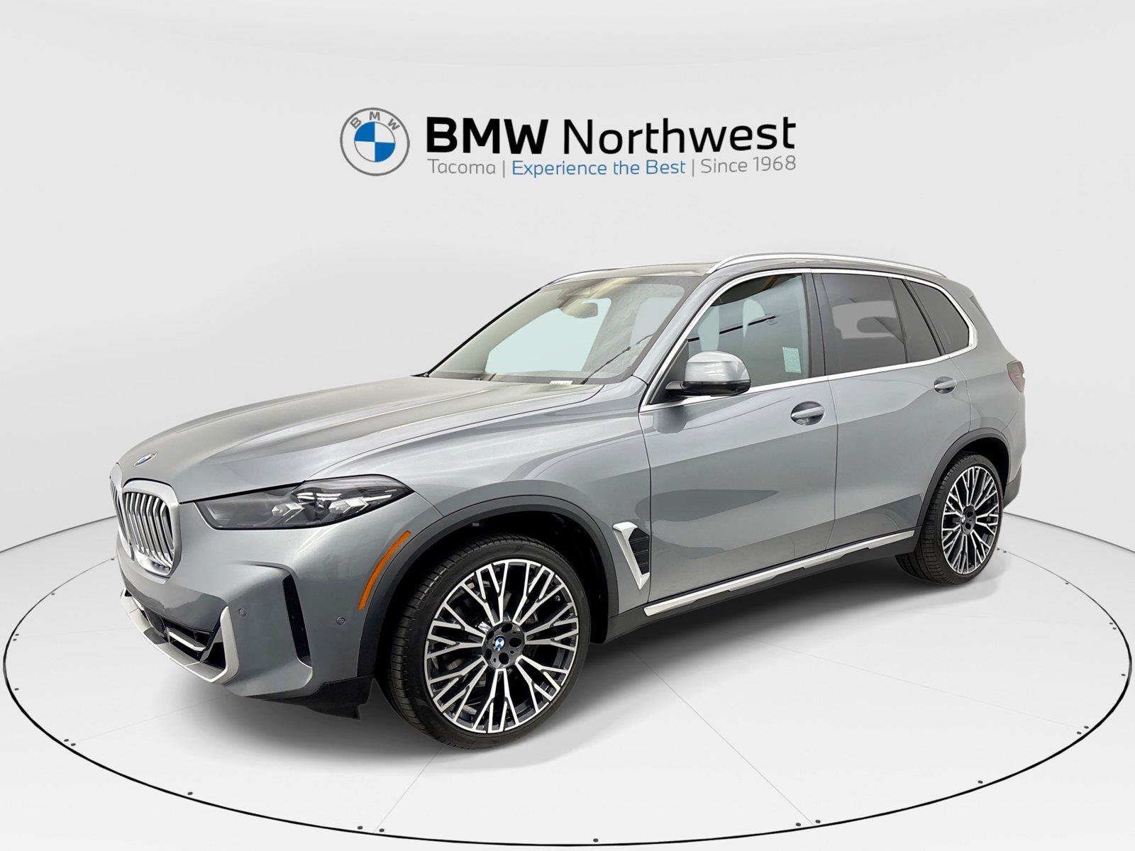 Used 2024 BMW X5 xDrive40i w/ Parking Assistance Package