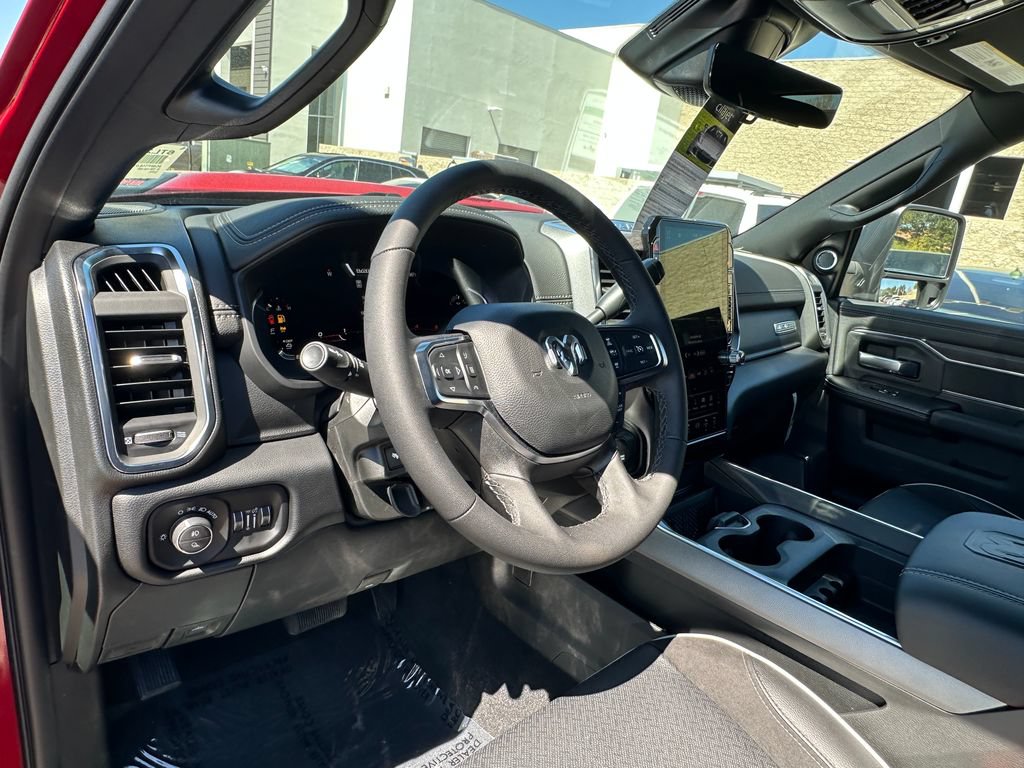 New 2026 RAM 2500 Laramie AWD/4WD image 23