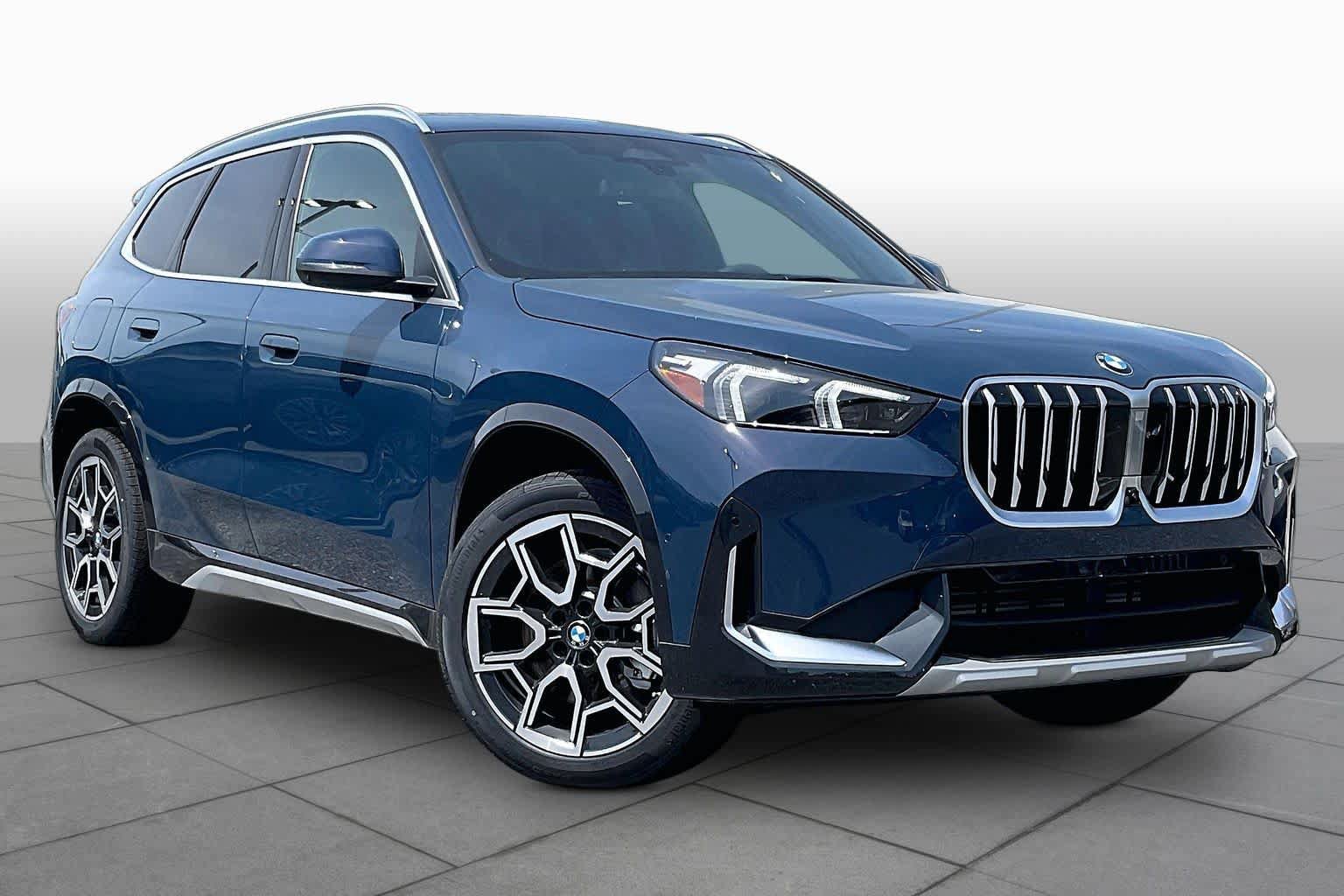 Used 2026 BMW X1 xDrive28i w/ Technology Package AWD/4WD image 2