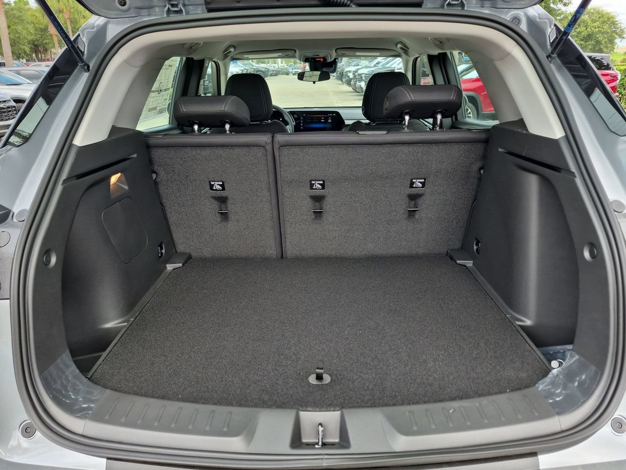 New 2026 Chevrolet TrailBlazer LS w/ LS Confidence Package FWD image 21