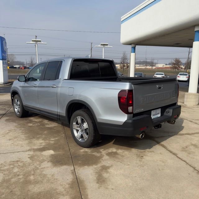 Certified 2025 Honda Ridgeline RTL image 3