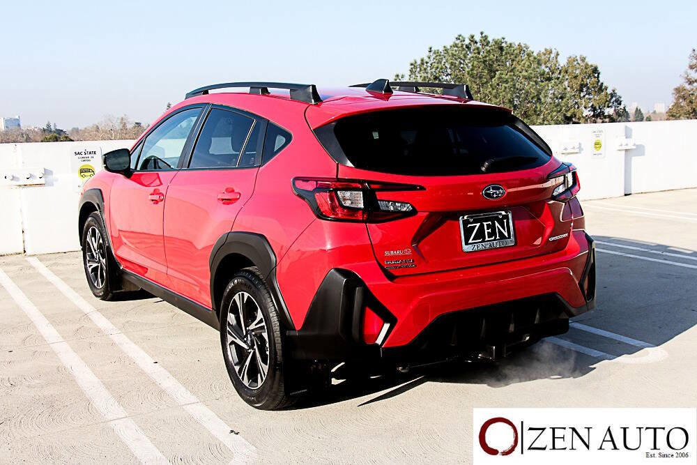 Used 2024 Subaru Crosstrek 2.0i Premium image 6