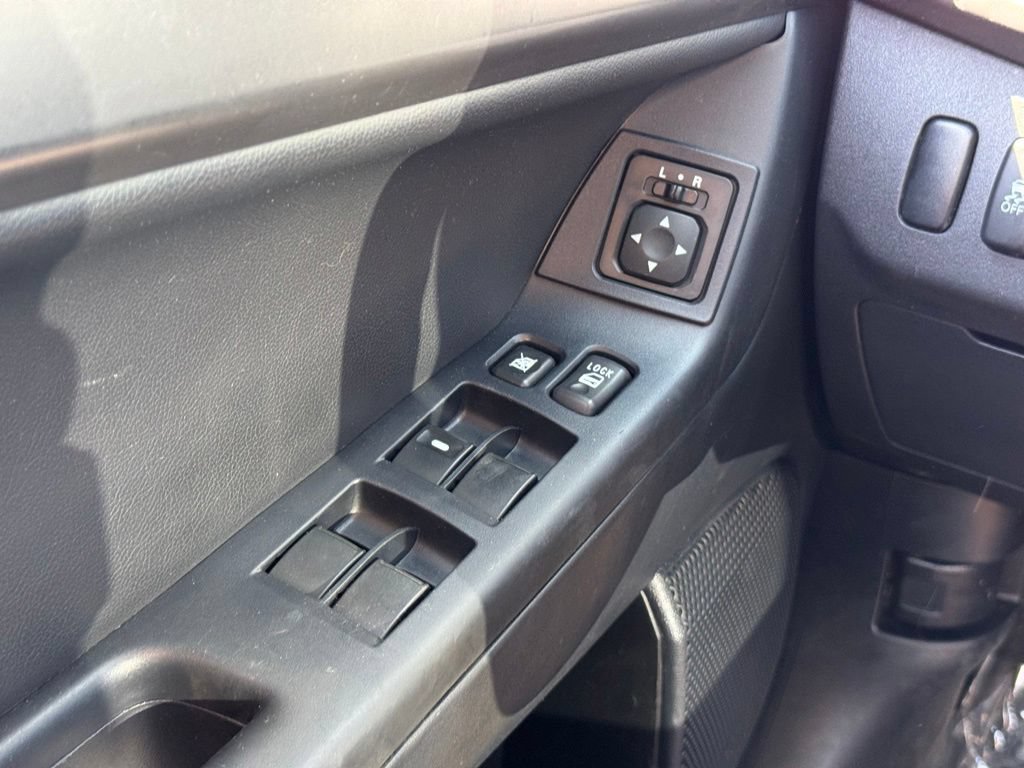 Used 2015 Mitsubishi Lancer SE AWD/4WD image 29