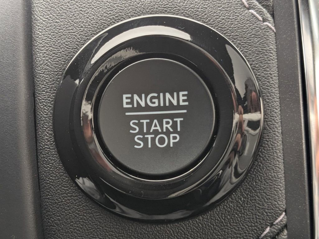 New 2026 Ford Expedition Platinum w/ Stealth Appearance Package image 33