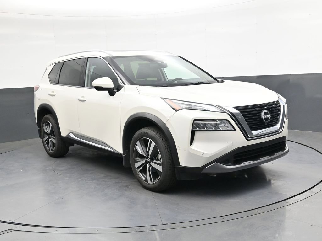 Used 2023 Nissan Rogue SL w/ SL Premium Package FWD image 5