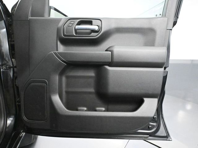 Used 2023 Chevrolet Silverado 1500 Custom image 42