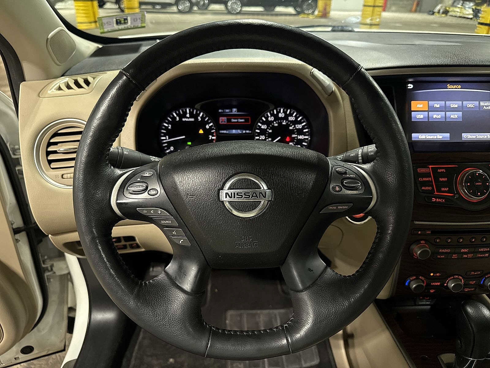 Used 2019 Nissan Pathfinder Platinum image 19