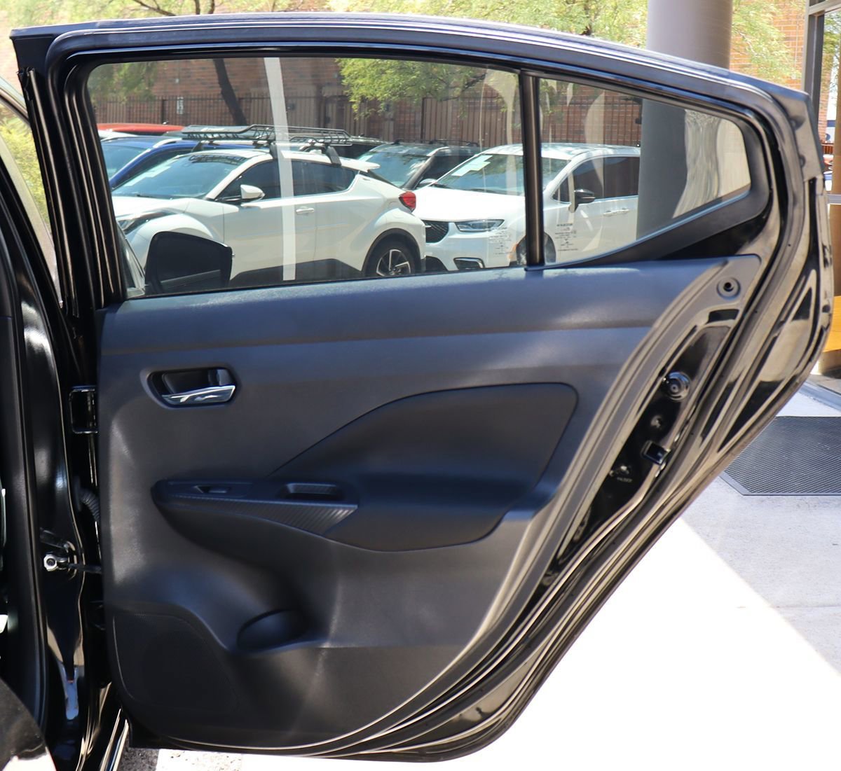 Used 2021 Nissan Versa SV FWD image 26