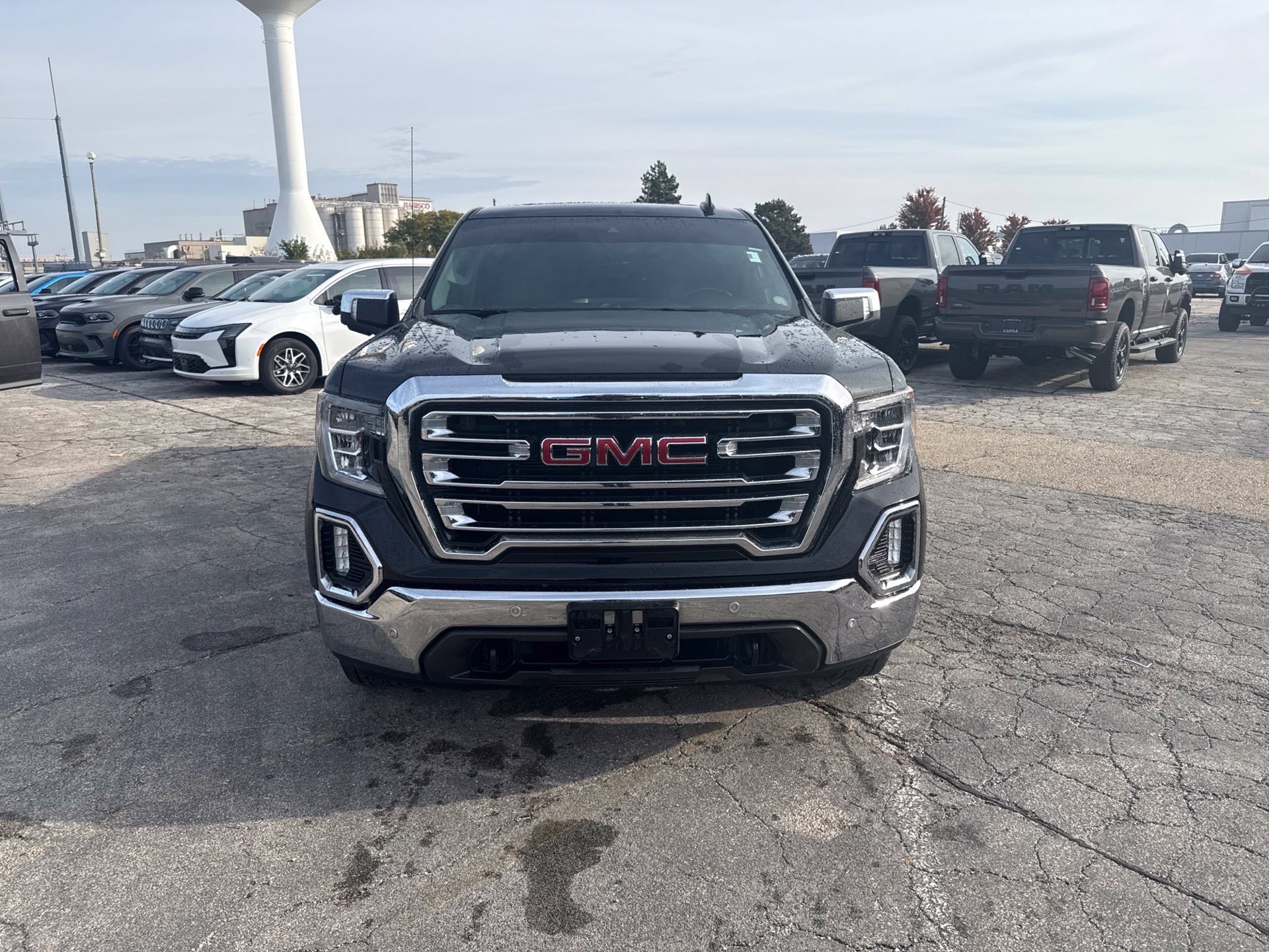 Used 2020 GMC Sierra 1500 SLT w/ SLT Premium Plus Package AWD/4WD image 2
