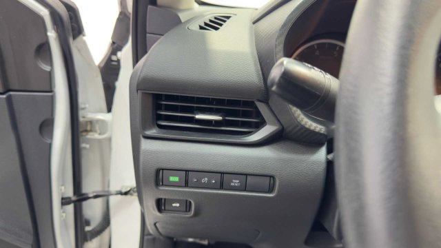 Used 2024 Nissan Sentra S FWD image 23