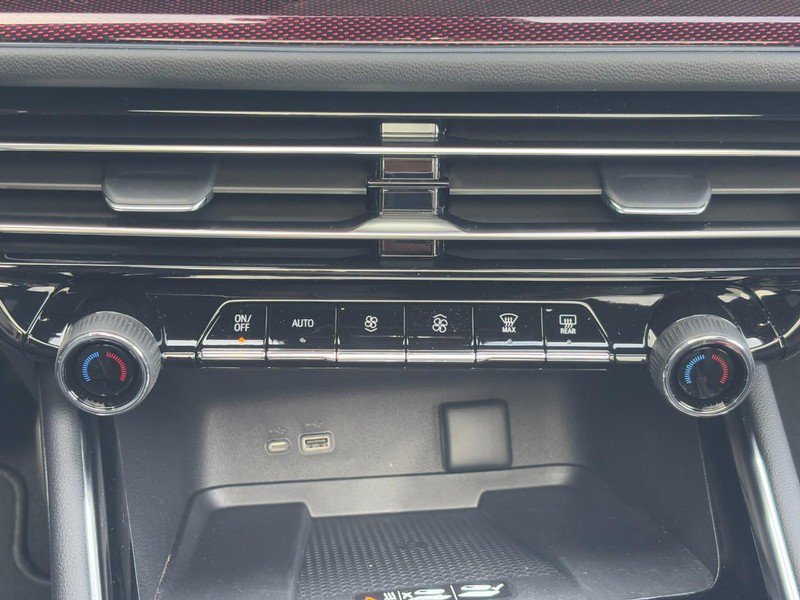 New 2026 Chevrolet Traverse RS image 39