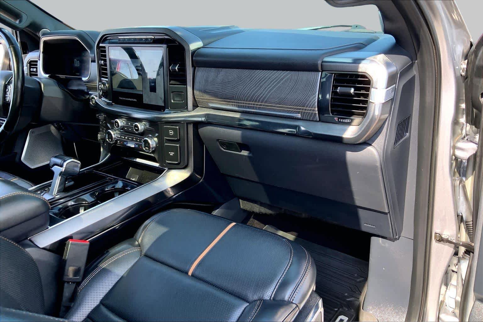Used 2021 Ford F150 Platinum w/ Equipment Group 701A High AWD/4WD image 17
