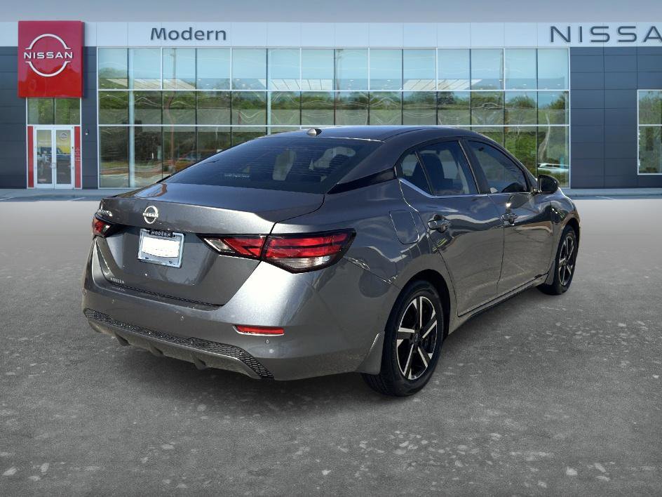 Certified 2025 Nissan Sentra SV w/ Trunk Package image 5