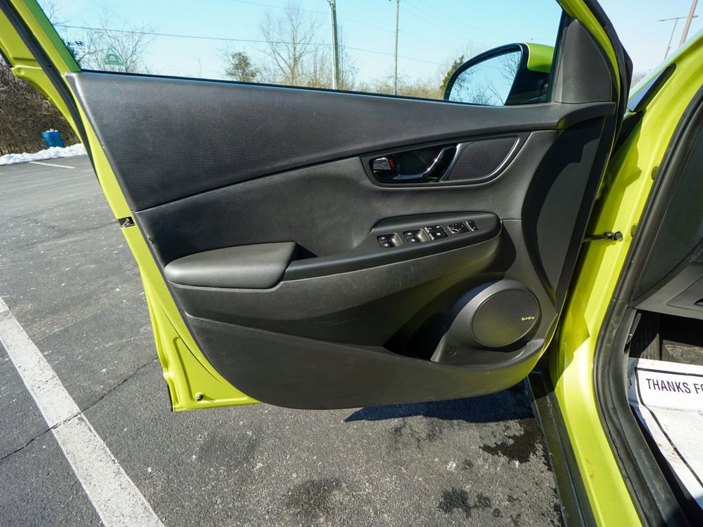 Used 2020 Hyundai Kona Limited image 16