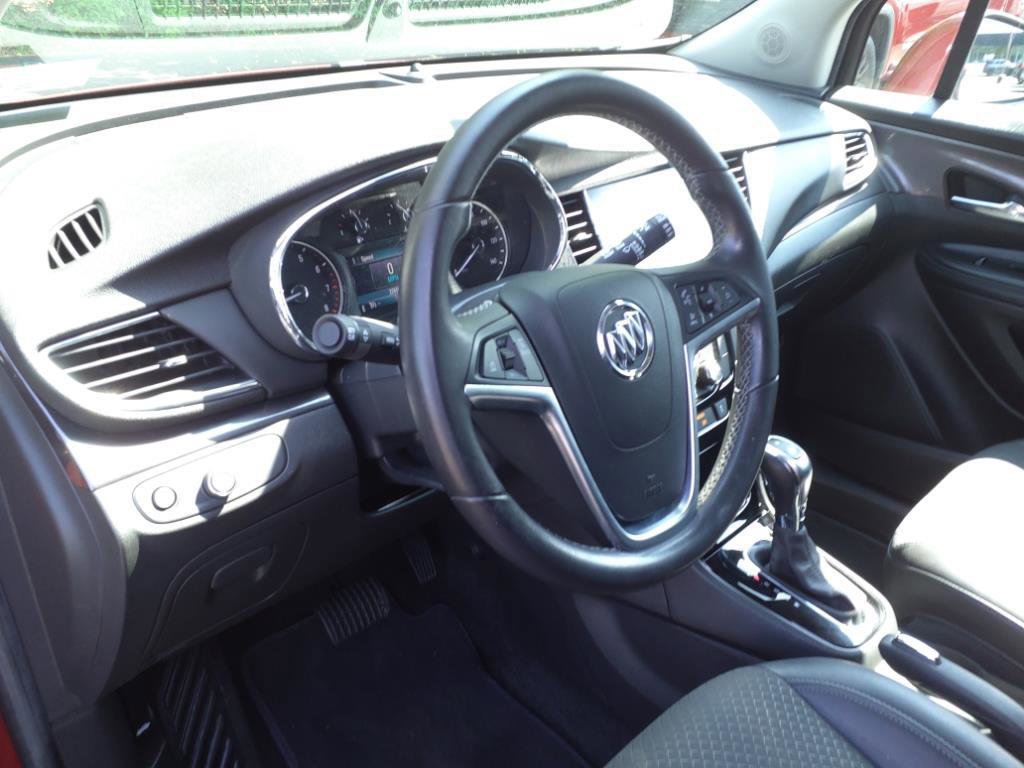 Certified 2021 Buick Encore Preferred image 17