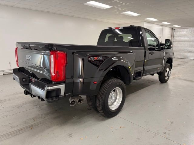 Used 2023 Ford F350 XLT image 6