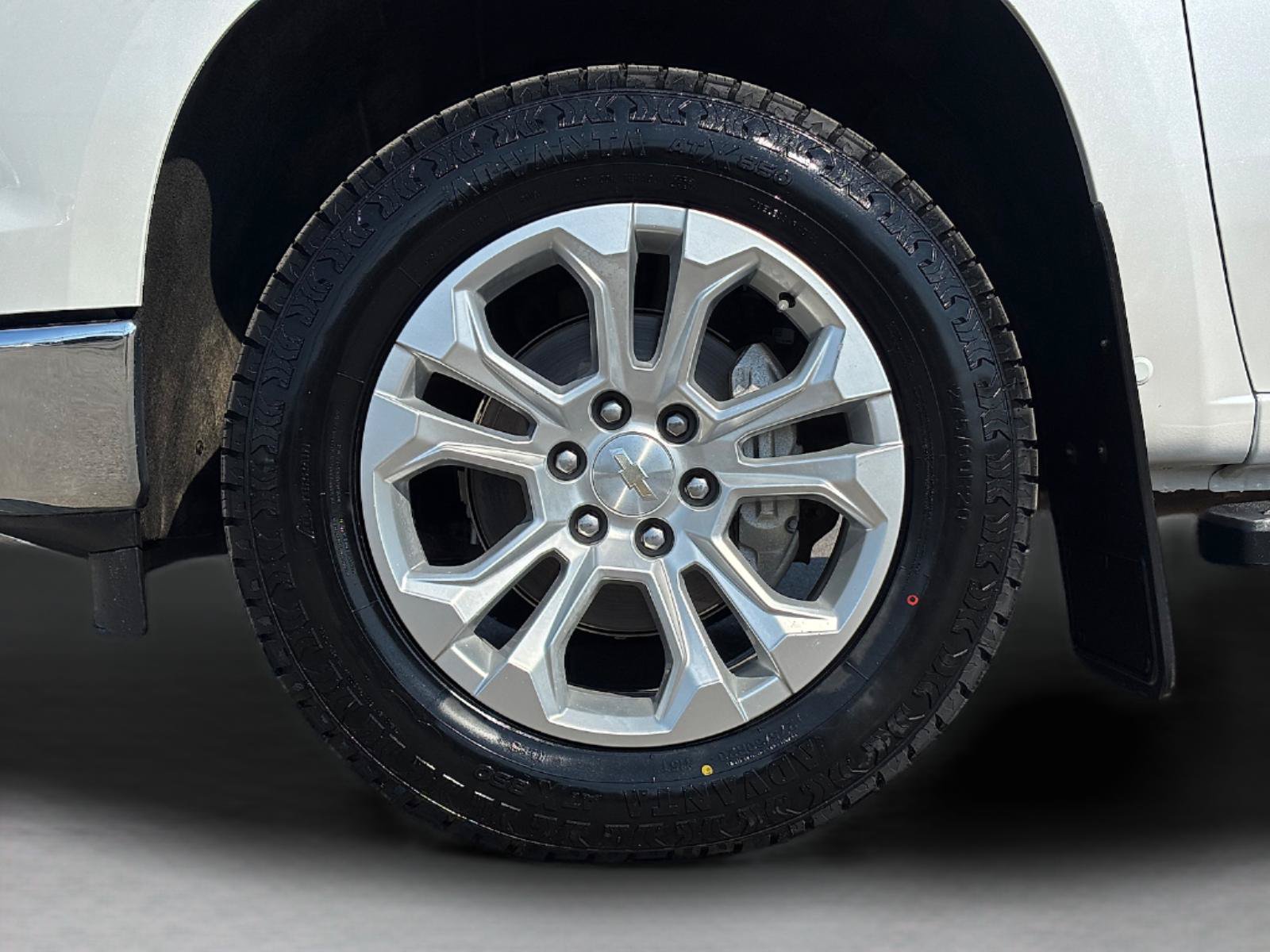 Used 2023 Chevrolet Silverado 1500 LTZ AWD/4WD image 12